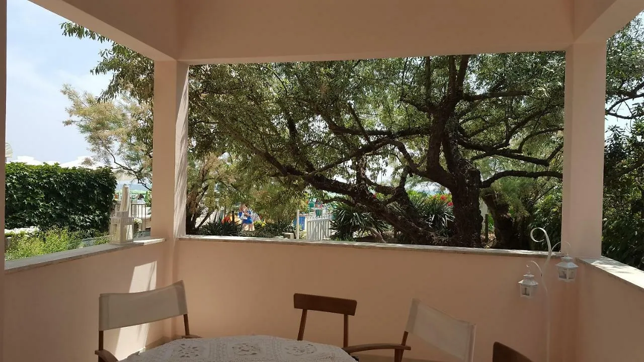 Villa Picchetti Fronte Mare Lido di Jesolo 0*,  Italien